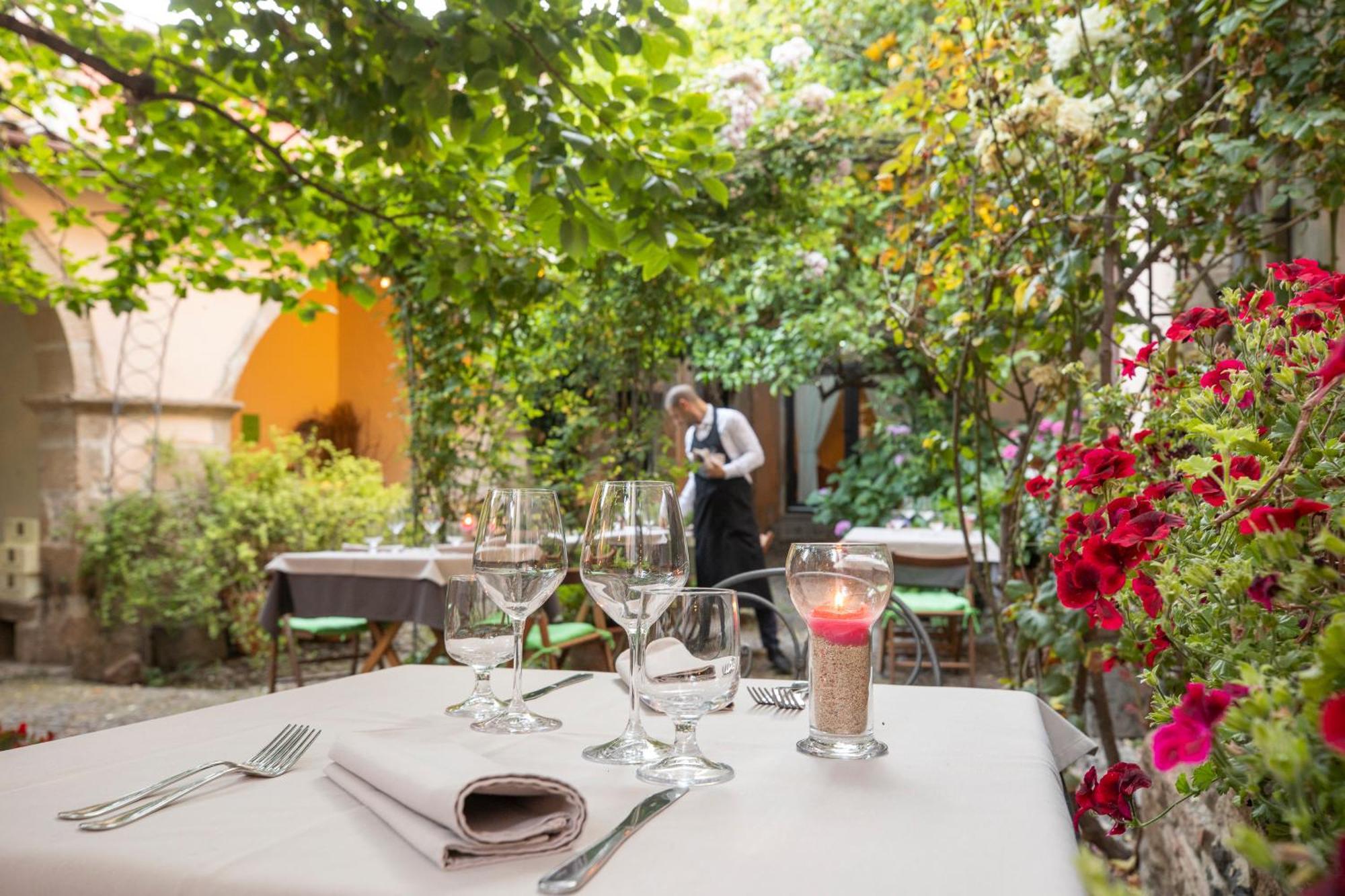 Antica Dimora Del Gruccione, Albergo Diffuso Santu Lussurgiu Exterior foto